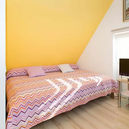 Casa Felicitas - Ferienwohnung & Studio Мёнезе Экстерьер фото